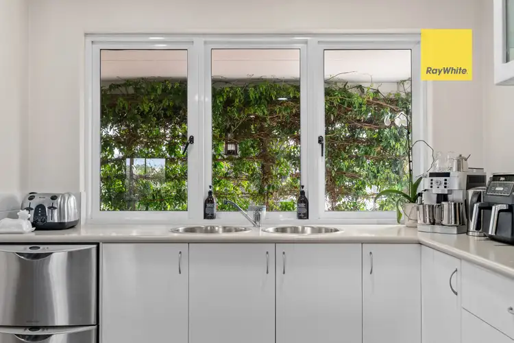 Second view of Homely house listing, 40 Yarri Brow, Kangaroo Gully WA 6255