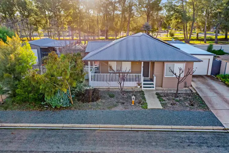 5 Simpson Court, Saddleworth SA 5413