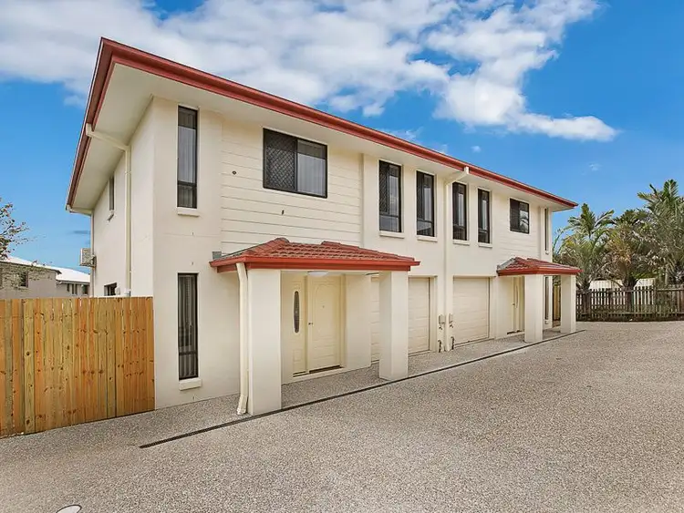 Main view of Homely townhouse listing, 2/5 Newhaven Street, Alexandra Hills QLD 4161