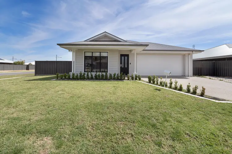 1 Tea Tree Drive, Swan Hill VIC 3585