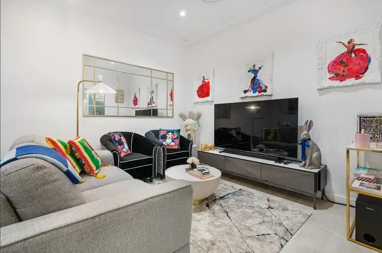 Third view of Homely villa listing, 2/193 Albany Street, Point Frederick NSW 2250