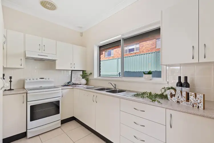 Fifth view of Homely villa listing, 2/69 Greenacre Road, Connells Point NSW 2221