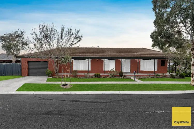 33 Honour Avenue, Wyndham Vale VIC 3024