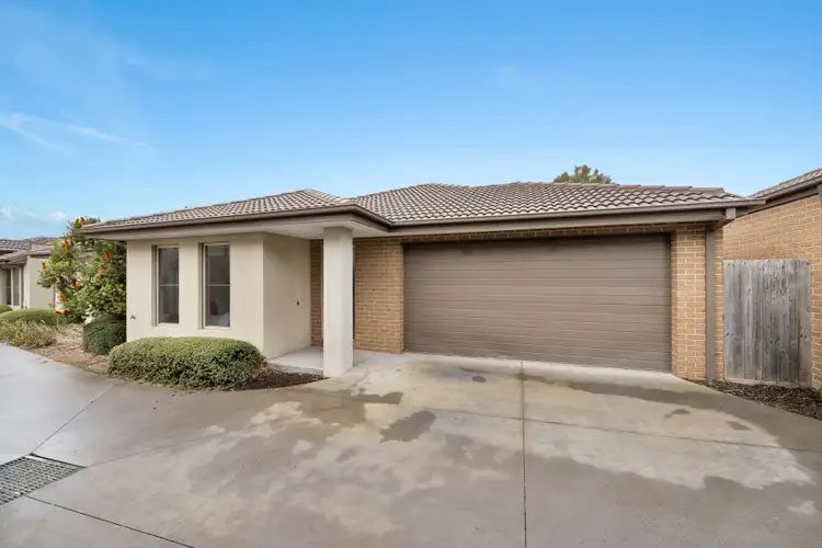Main view of Homely unit listing, 8 Mercury Court, Carrum Downs VIC 3201