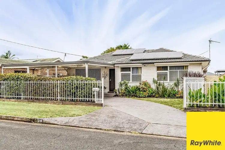 29 Howell Avenue, Kanahooka NSW 2530