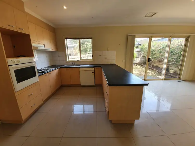 Fourth view of Homely townhouse listing, 2/18 Westbrook Street, Chadstone VIC 3148