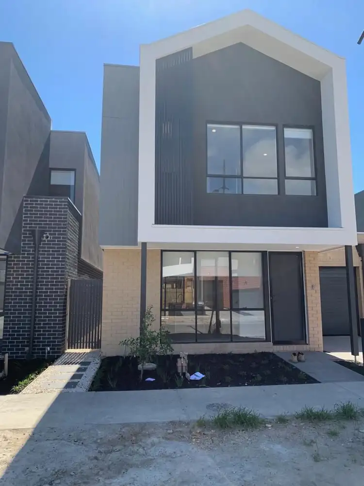 15 Dianella Street, Clayton South VIC 3169