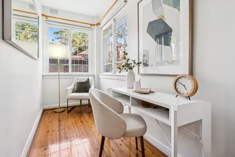 32 Balfour Road