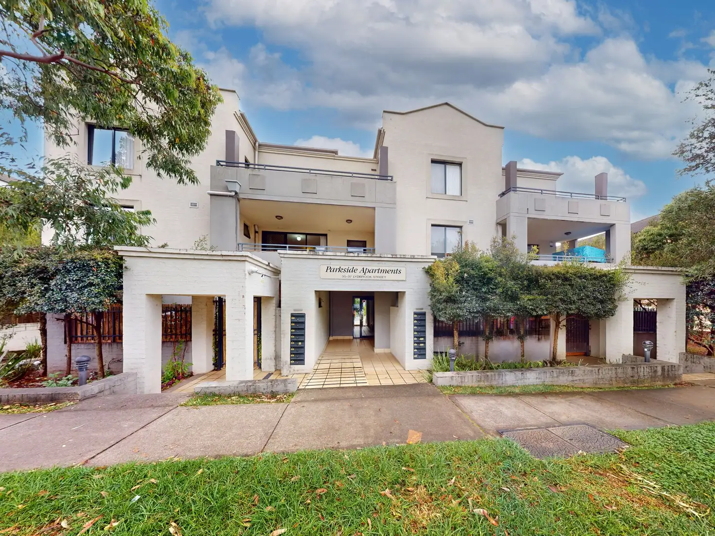 Main view of Homely unit listing, 4/35-37 Lydbrook Street, Westmead NSW 2145