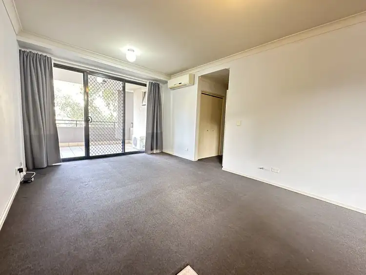Fifth view of Homely unit listing, 4/35-37 Lydbrook Street, Westmead NSW 2145