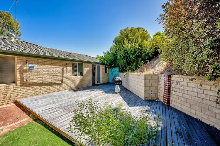 3A Allan Place, Halls Head WA 6210
