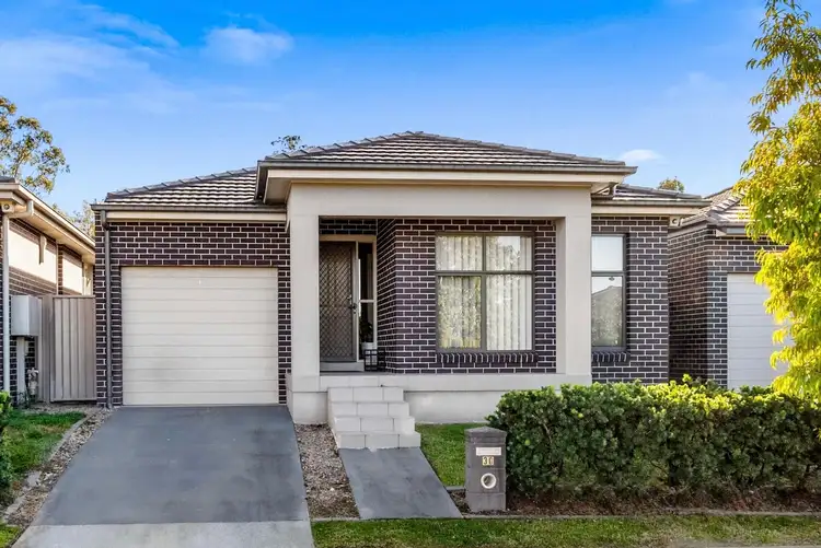 30 Elimatta Avenue, Jordan Springs NSW 2747