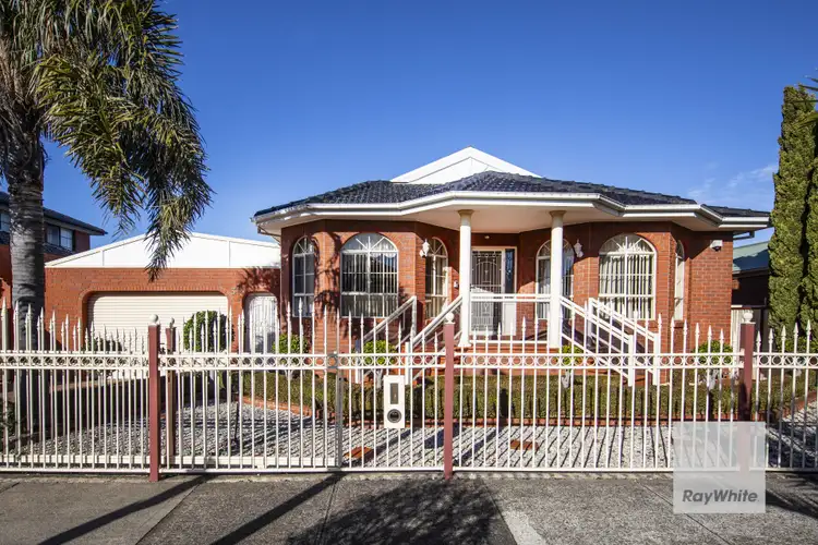 31 Hume Drive, Delahey VIC 3037