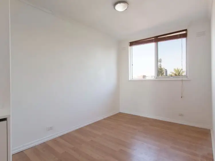 Fifth view of Homely apartment listing, 27/402 Nepean Highway, Frankston VIC 3199