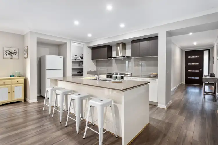 Fourth view of Homely house listing, 5 Chasseens Road, Wollert VIC 3750