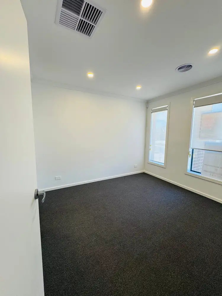 Second view of Homely house listing, 20 Wondrous Boulevard, Tarneit VIC 3029