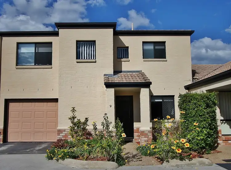9/2 Prudence Court, Carina QLD 4152