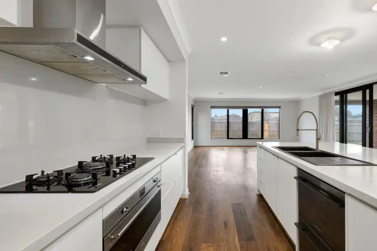 Fifth view of Homely house listing, 17 Pinnacle Chase, Beveridge VIC 3753