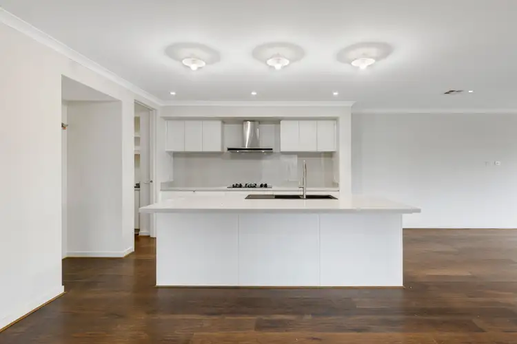 Sixth view of Homely house listing, 17 Pinnacle Chase, Beveridge VIC 3753