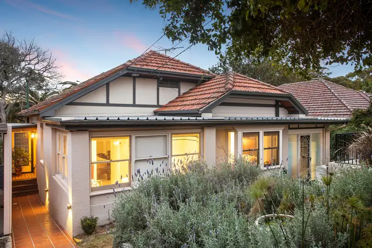 17 Neirbo Avenue, Hurstville NSW 2220