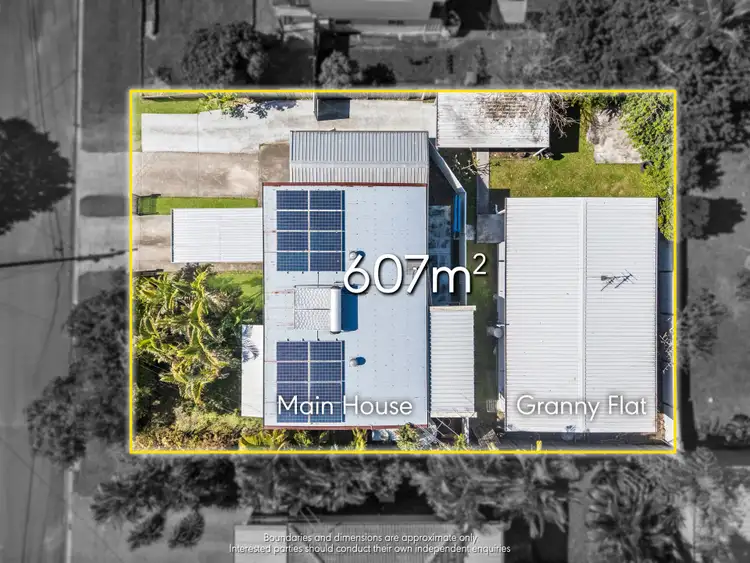 10 & 10A Poincettia Street, Kingston QLD 4114