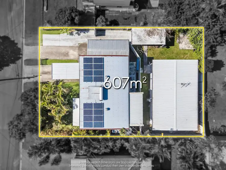 10 & 10A Poincettia Street, Kingston QLD 4114
