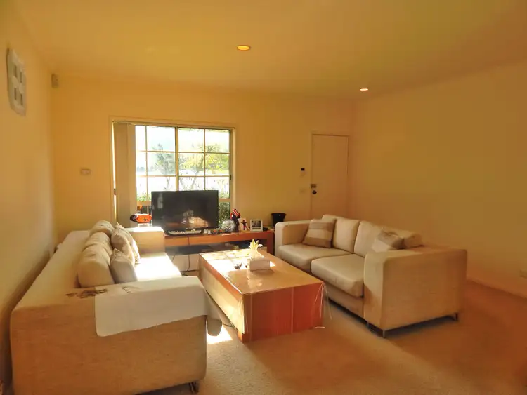 Second view of Homely unit listing, 1/4A Goodenough Court, Heidelberg West VIC 3081