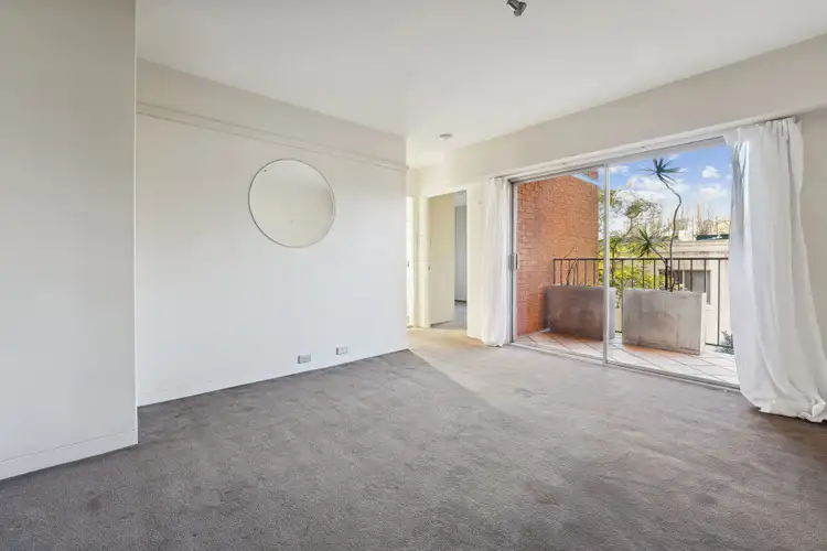 Main view of Homely apartment listing, 22/1-5 Cook Road, Centennial Park NSW 2021