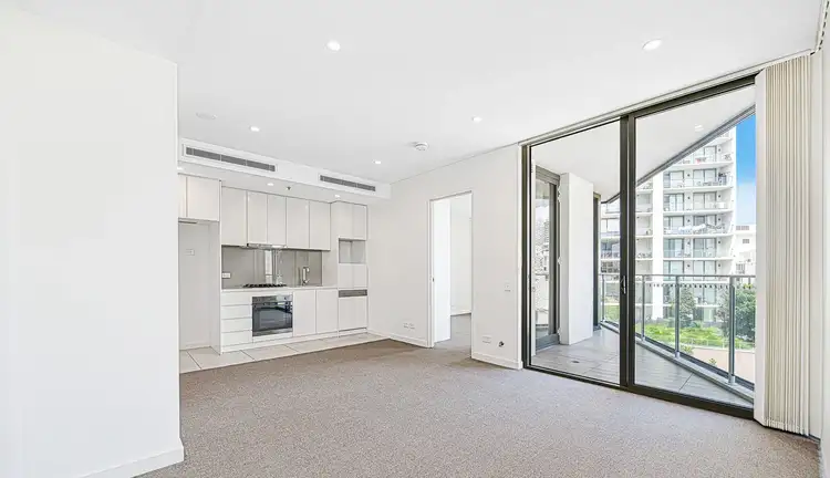 703/36 shoreline Drive, Rhodes NSW 2138