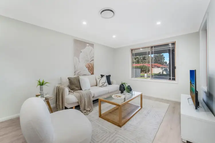 Fifth view of Homely house listing, 3 Sentinel Close, Horningsea Park NSW 2171