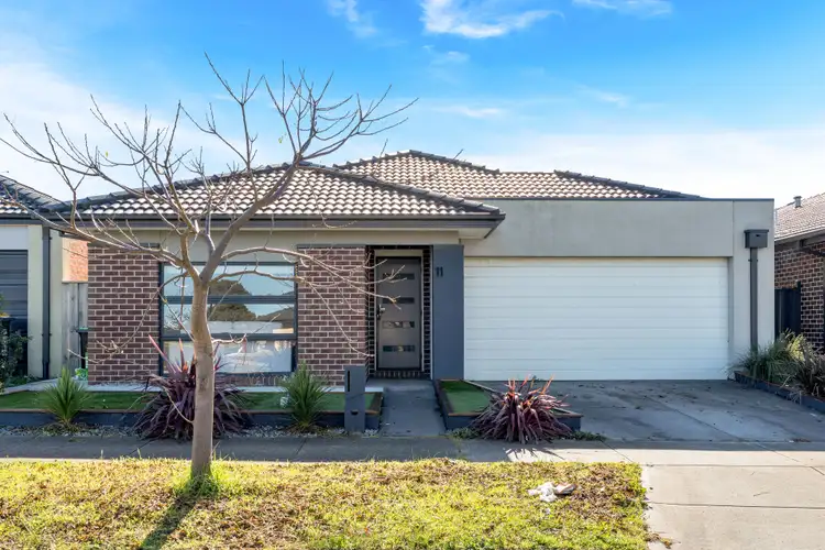 11 Goldington Street, Mickleham VIC 3064