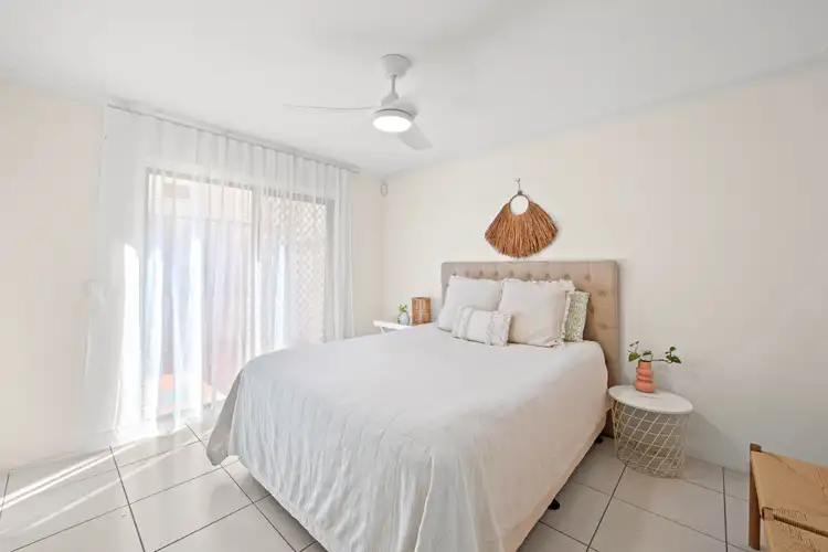 Fifth view of Homely unit listing, 2/16 First Avenue, Broadbeach QLD 4218