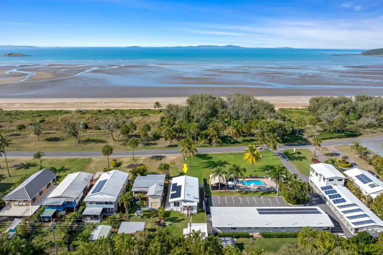 932 Scenic Highway, Kinka Beach QLD 4703