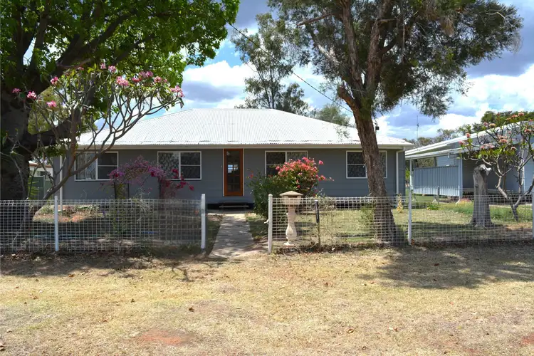 101 Thistle Street, Blackall QLD 4472
