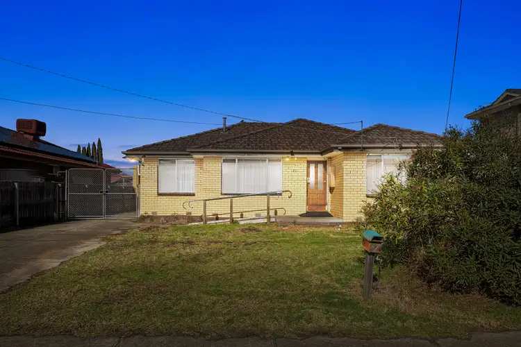 71 Mckimmies Road, Lalor VIC 3075