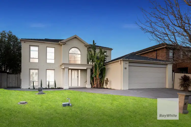 10 Market Terrace, Taylors Hill VIC 3037