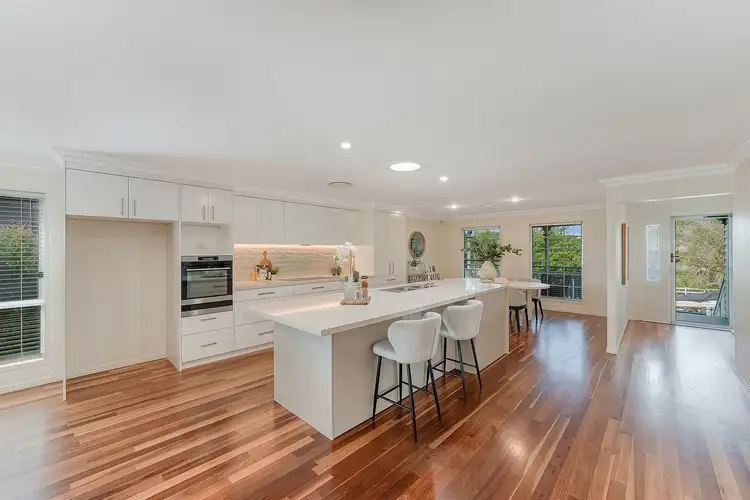 134 Strong Avenue, Graceville QLD 4075