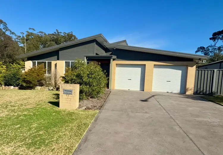 22 George Lee Way