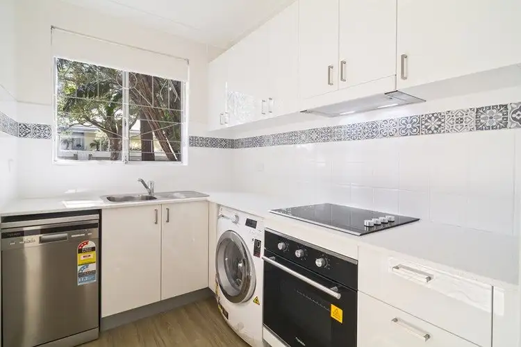 Second view of Homely apartment listing, 3/27 Yeo Street, Neutral Bay NSW 2089