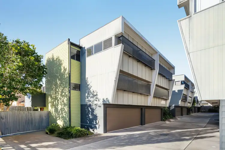 1/1 Bland Street, Coopers Plains QLD 4108