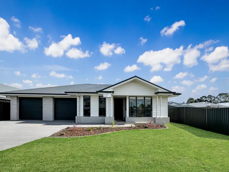 2/10 Riparian Circuit, Cessnock NSW 2325