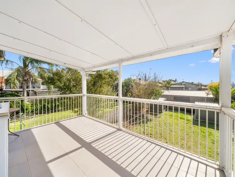 Main view of Homely unit listing, 1/14 James Street, Scarborough QLD 4020