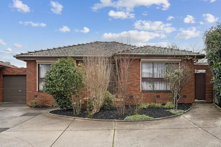 4/8 Hobbs Crescent, Reservoir VIC 3073