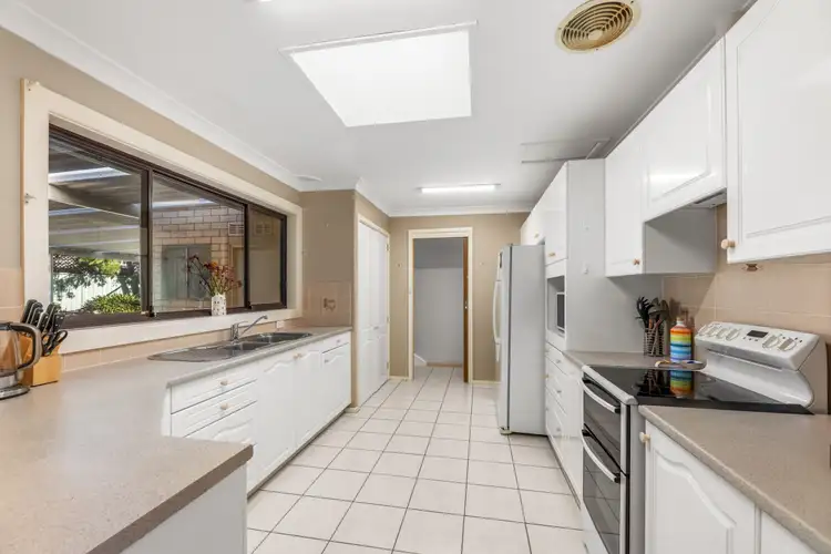 Second view of Homely house listing, 7 Kincumber Place, Engadine NSW 2233