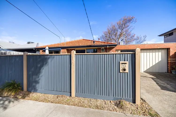 20 Cross Road, Chelsea VIC 3196