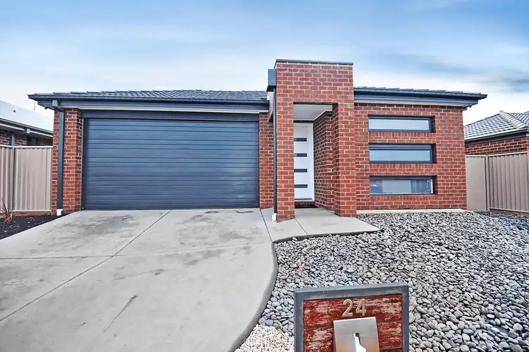 24 Gallant Way, Winter Valley VIC 3358