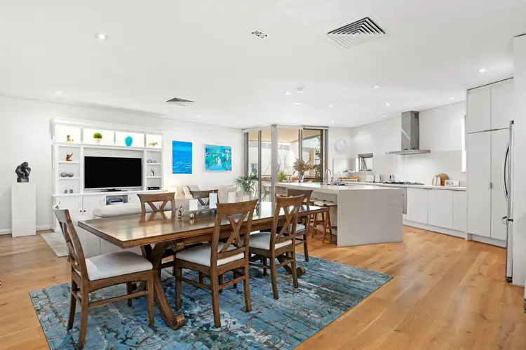 215/40 St Quentin Avenue, Claremont WA 6010