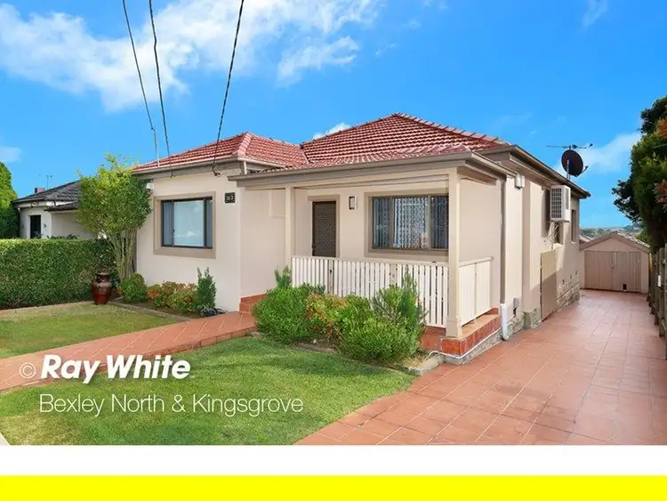 163 William Street