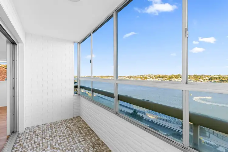 8/61 Hillside Crescent, Hamilton QLD 4007