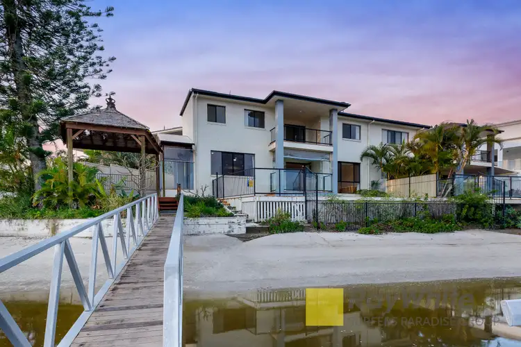 2/18 Inga Avenue, Surfers Paradise QLD 4217